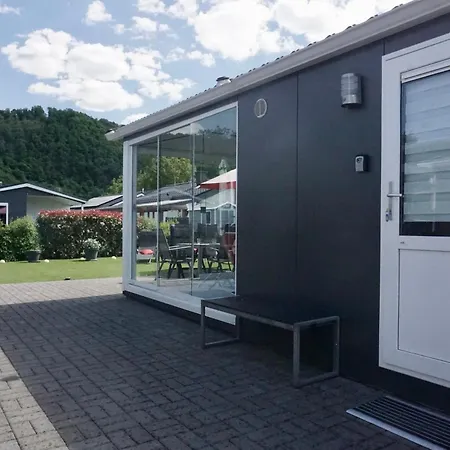 Ufergeheimnis Am Guelser Moselbogen I 2 Sz I 5 Gaeste I Badebucht I Grill I Garten