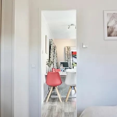 アパート Ufergeheimnis Am Guelser Moselbogen I 2 Sz I 5 Gaeste I Badebucht I Grill I Garten