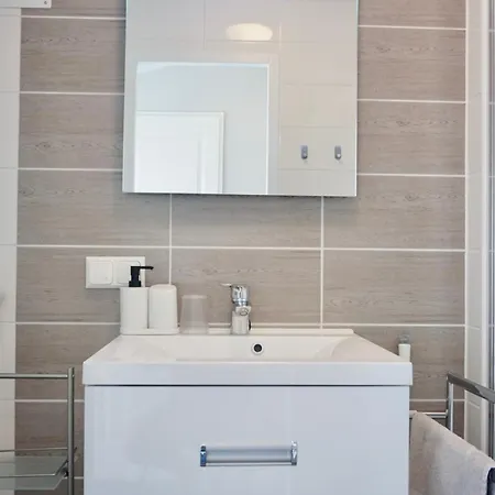 Ufergeheimnis Am Guelser Moselbogen I 2 Sz I 5 Gaeste I Badebucht I Grill I Garten アパート